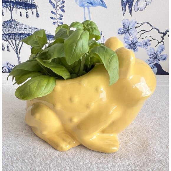 VTG FROG Planter Yellow Pottery 7"L x 5.5"Wx5"H Ceramic House Plants Vase - Picture 3 of 8